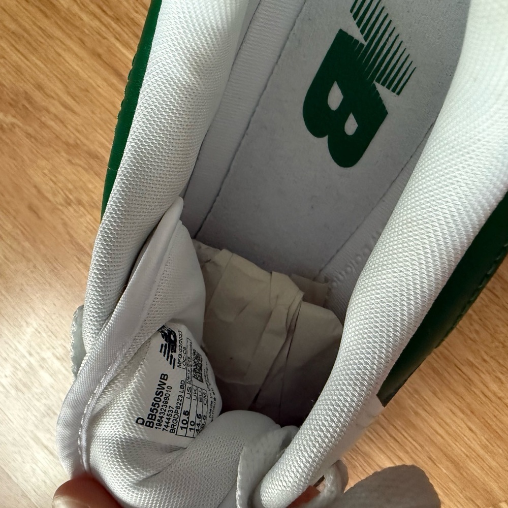 New Balance 550 White and Green - Picture 8 of 8